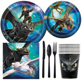 Paquete de suministros para fiestas de cumpleaños con diseño de dragón (incluye platos para tartas y almuerzos, cubiertos, tazas, servilletas (8 invitados)